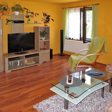 Haus Hlubucek Casa de Férias Zelezny Brod